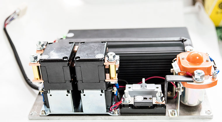 Programmable CURTIS Motor Speed Controller Assemblage, With 2-Wire 0-5K Potentiometer Throttle, Designed For DC Series Winding Motor