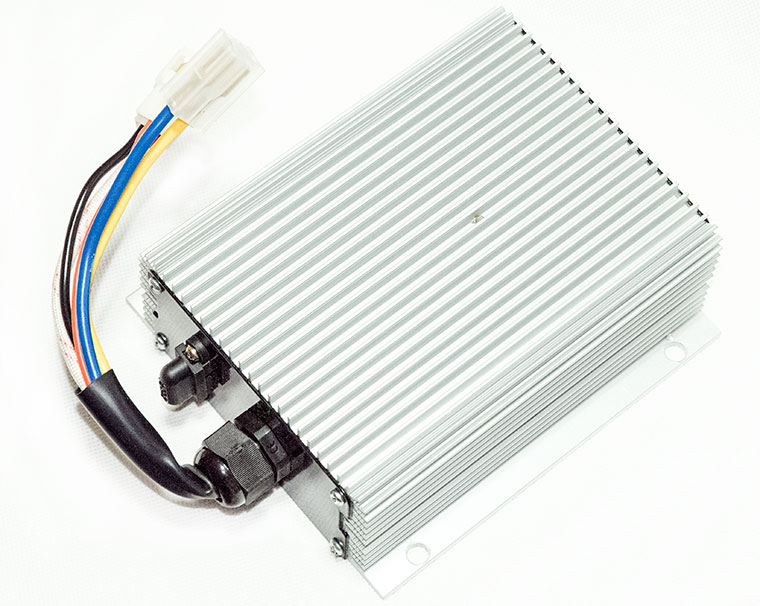 DC-DC Converter, 300W Automotive or Boat DC Power Source, Input Voltage Option 48 - 72V DC, Output Option 12V DC or 24V DC