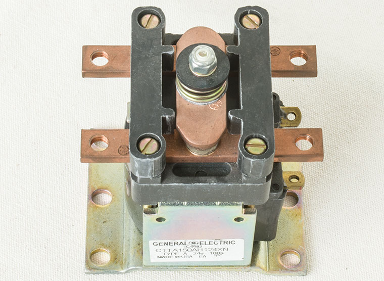 GE DC Contactor IC4482CTTA150AH124XN